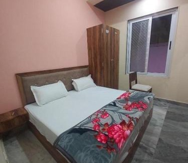Central Area Hotel | OYO 80583 the haveli lounge