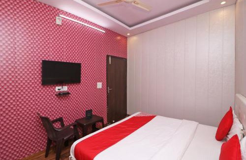 Faridabad Hotel | OYO 81074 Hotel Adb