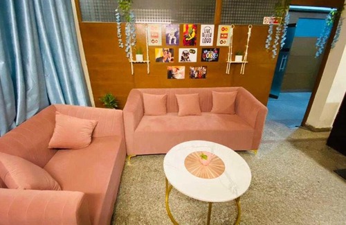 Sector 70 Hotel | OYO 81128 Hotel Casa