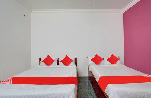 Auroville Hotel | OYO 822990 DHANAS BEST AMBIENCE