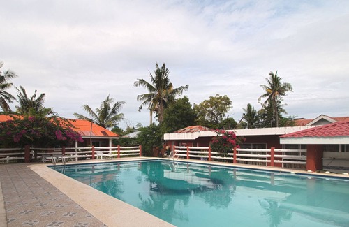 Logon Hotel | OYO 853 Malapascua Beach And Dive Resort