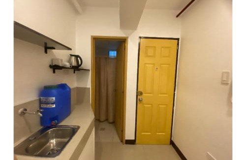 Guadalupe Nuevo Hotel | OYO 888 City Stay Inns Fortview BGC