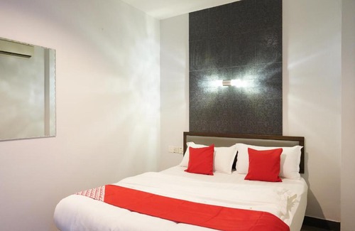 Bintulu Hotel | OYO 89457 682 Lodge