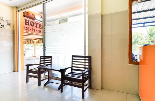 Kretek Hotel | OYO 90034 Hotel Gandung Yunior