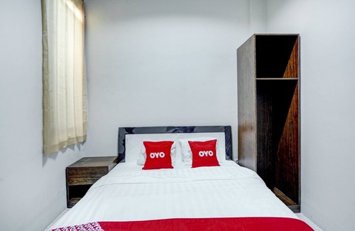 Sedati Hotel | OYO 90154 Anugrah Rr Syariah