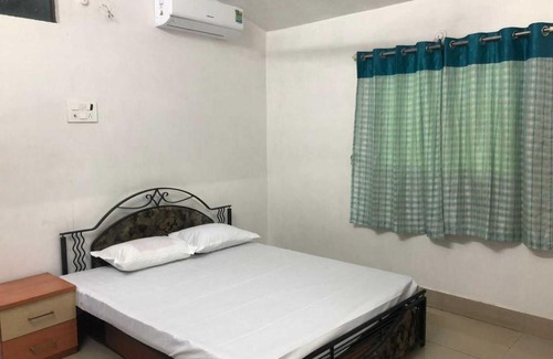 Kalmeshwar Hotel | OYO 90337 Kuber