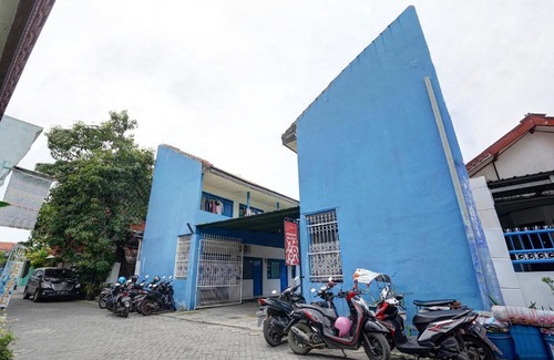 Sidoarjo Hotel | OYO 90523 Homestay Jenggolo