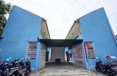 Sidoarjo Hotel | OYO 90523 Homestay Jenggolo
