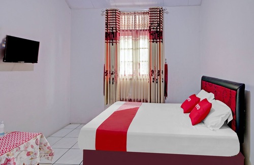 Sangkanurip Hotel | OYO 90543 An-nur Guest House Syariah