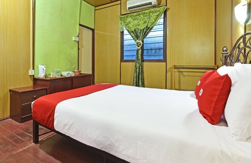 Kuala Tahan Hotel | OYO 90620 Mahseer Chalet