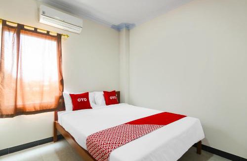 Sleman Hotel | OYO 90636 Happy Syariah