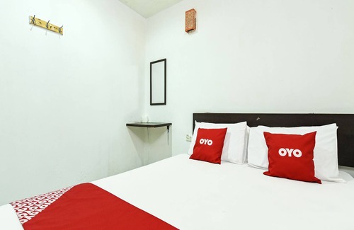 Seremban Hotel | OYO 90643 Gks Hotel