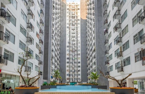 Cipaganti Hotel | OYO 90769 Sharie Property