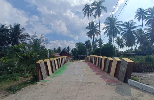 Kampung Telong Hotel | OYO 90799 Sharhan Residence