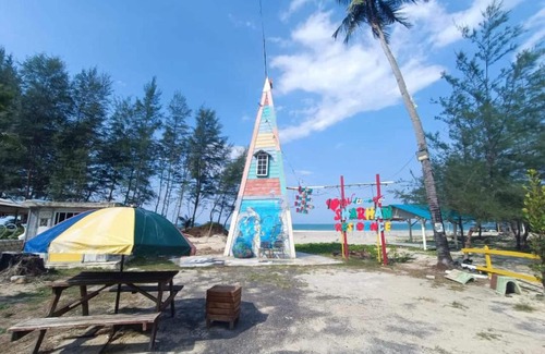 Kampung Telong Hotel | OYO 90799 Sharhan Residence