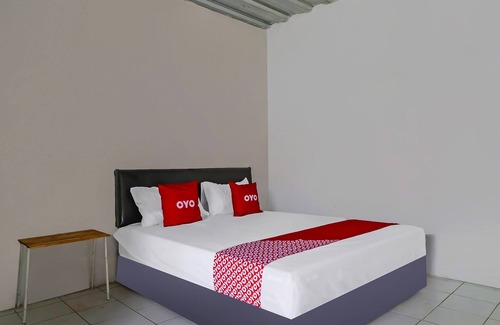 Garut Hotel | OYO 90809 Homestay Black Pink Merah Jambu Syariah