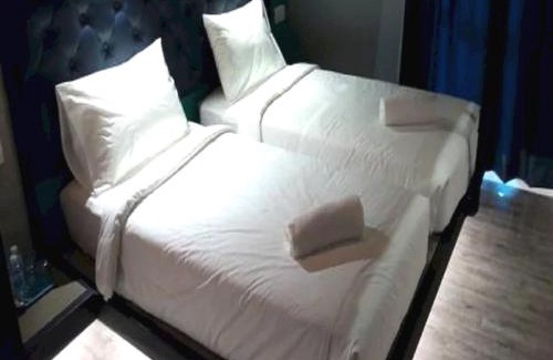 Klebang Besar Hotel | OYO 90899 Tube Hotel Melaka