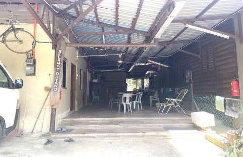 Sungai Lembing Hotel | OYO 90971 Pollock Homestay