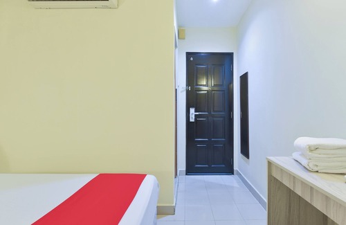 Petaling Jaya Hotel | OYO 91148 Cozy Fox Hotel
