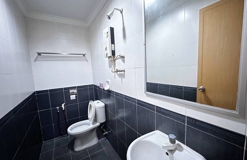 Ayer Keroh Hotel | OYO 91150 Hotel Tasik Utama