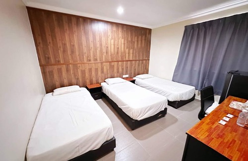 Ayer Keroh Hotel | OYO 91150 Hotel Tasik Utama