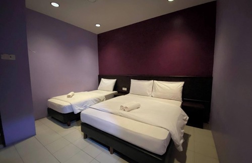 Bandar Baru Salak Tinggi Hotel | OYO 91185 Dancenter Sepang