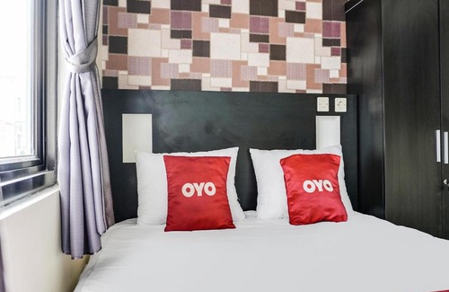 Karawang Hotel | OYO 91646 fio colombus residence