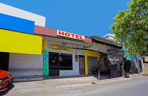 Sedati Hotel | OYO 91695 Hotel Benteng Portugis