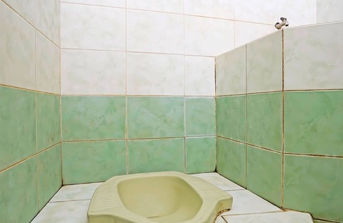 Jember Hotel | OYO 91710 Hotel Anugerah