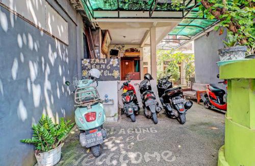 Downtown Kuta Hotel | OYO 92017 Sari Agung Hotel