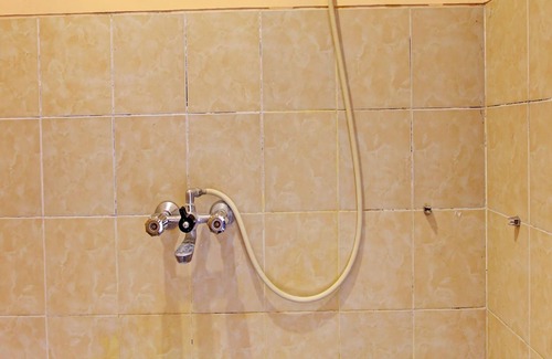 Pakem Hotel | OYO 92198 Kalegan 2 Guesthouse
