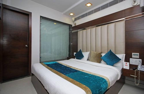 Ajmer Hotel | OYO 9241 Sacheti Yatri Niwas
