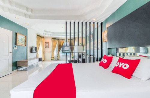 Suphan Buri Hotel | OYO 926 Sydney Resort