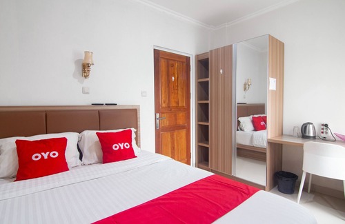 Serpong Hotel | OYO 92602 Doesnami Syariah 2