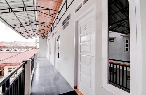 Pekanbaru Hotel | OYO 92806 Penginapan Geby Syariah