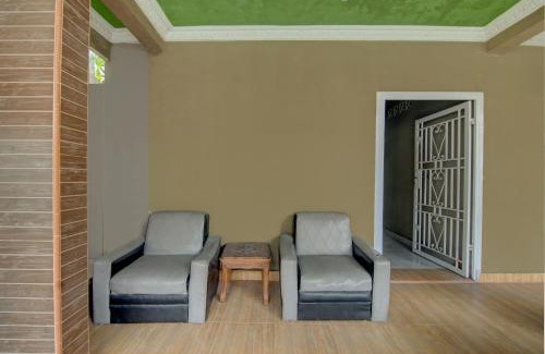 Pekanbaru Hotel | OYO 92833 Penginapan Syariah