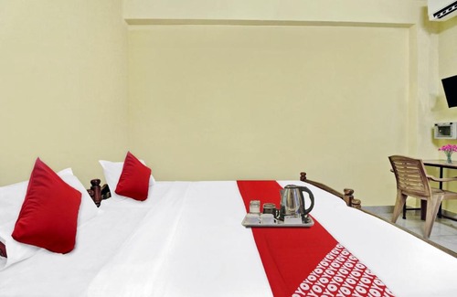 Alwaye Hotel | OYO 93077 Anna Rooms Ac & Non Ac
