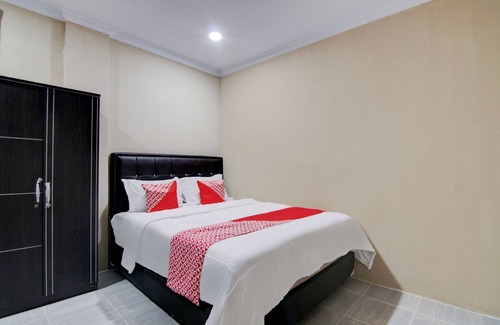 Pekanbaru Hotel | OYO 93087 Wisma Apel Syariah