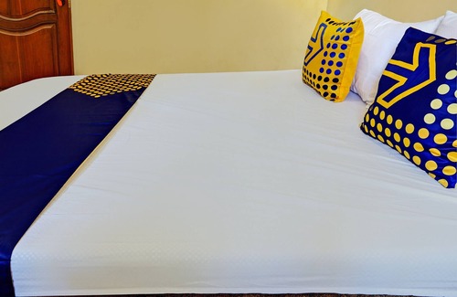 Gresik Hotel | OYO 93107 Homestay H Syarif Syariah – Bandar Gresik