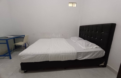 Mandau Hotel | OYO 93126 Nrc White House