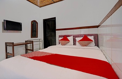 Astana Anyar Hotel | OYO 93239 Arimbi 2
