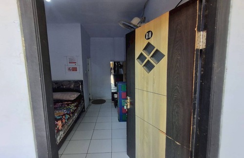 Asembagus Hotel | OYO 93381 New Asembagus 3