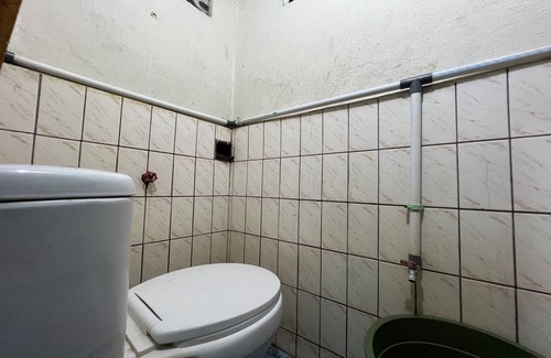 Tetebatu Hotel | OYO 93429 Pondok Surya Near Fakultas Teknik Unhas Gowa