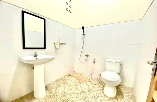 Prambanan Hotel | OYO 93600 Barong Ijo Homestay Syariah