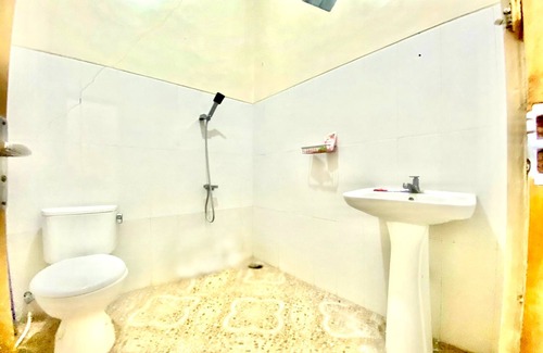 Prambanan Hotel | OYO 93600 Barong Ijo Homestay Syariah