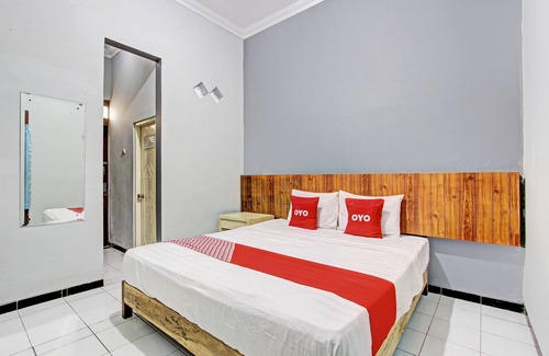 Mendut Hotel | OYO 93660 New Family Hotel Syariah