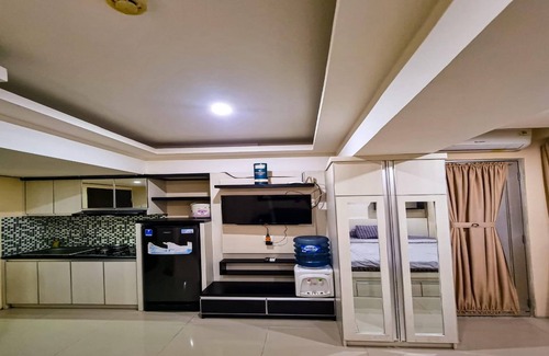 Cipaganti Hotel | OYO 93834 The Jarrdin Apartment By Yedi Property