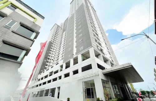 Bandung Hotel | OYO 93940 Apartemen Mekarwangi Square By Lina