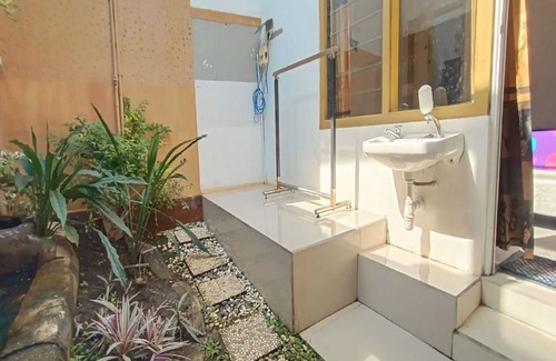 Purworejo Hotel | OYO 93963 Homestay Kita Purworejo