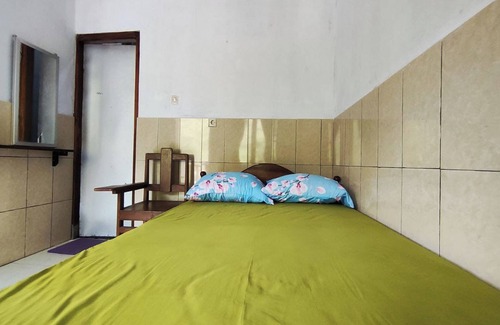 Wonosari Hotel | OYO 94016 Homestay Baronsari